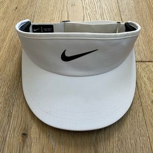 Nike Dry-Fit visor
